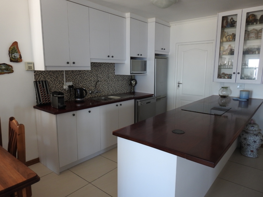 3 Bedroom Property for Sale in Hoogland Western Cape